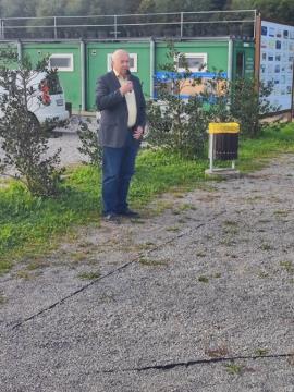 Rožnati oktober - sajenje drevesa, foto Obcina Mirna (6)